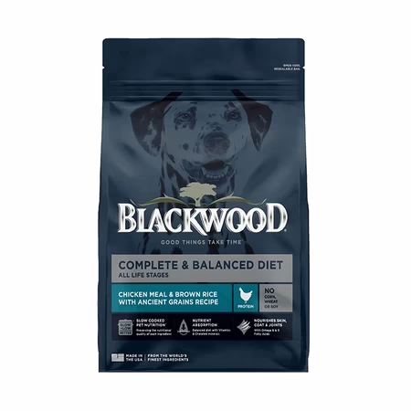 Blackwood 柏萊富高齡犬飼料推薦，低卡老狗飼料配方，雞肉與糙米製成，添加左旋肉鹼，適合體重管理與熟齡犬健康維持
